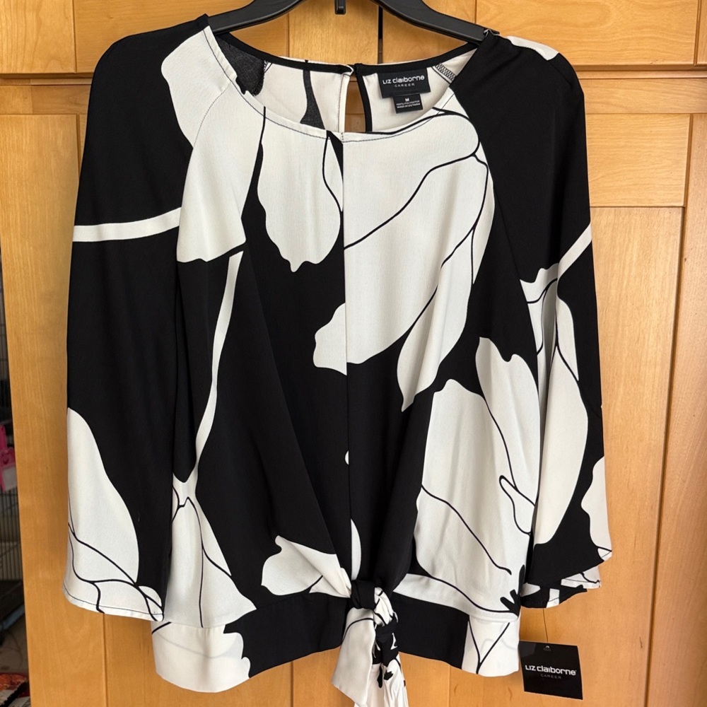 Liz Claiborne Monochrome Floral Blouse